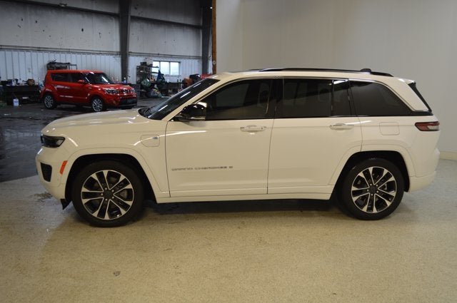 2023 Jeep Grand Cherokee 4xe Overland