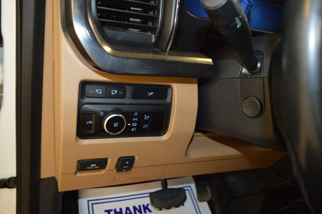 2023 Ford Super Duty F-250 SRW LARIAT