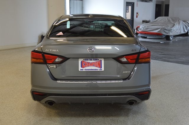 2022 Nissan Altima 2.5 SR
