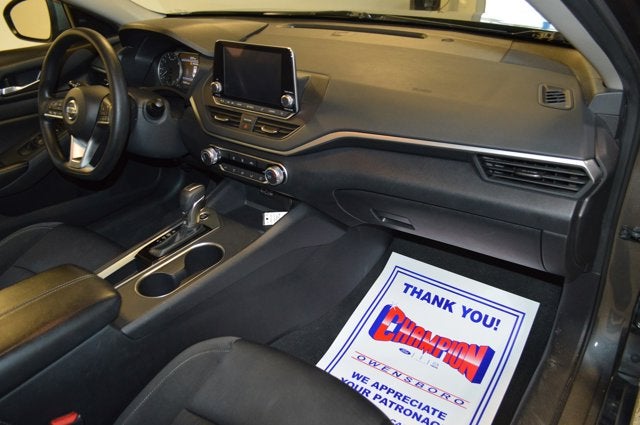 2022 Nissan Altima 2.5 SV