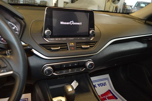 2022 Nissan Altima 2.5 SV