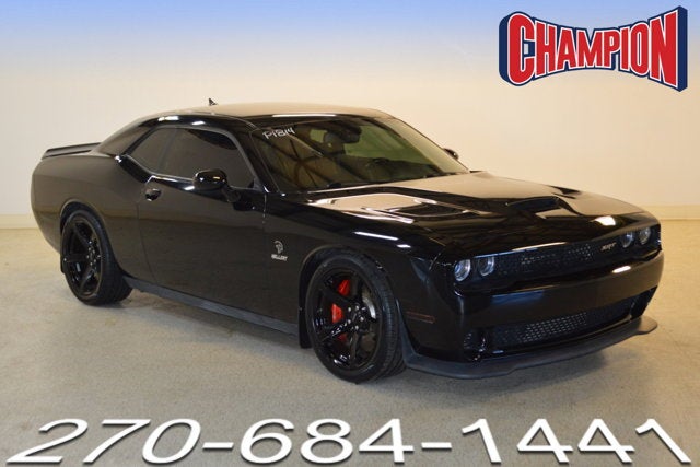 2017 Dodge Challenger SRT Hellcat's photo