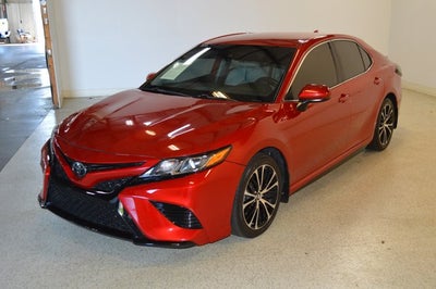2019 Toyota Camry SE