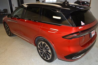 2024 Lincoln Nautilus Reserve