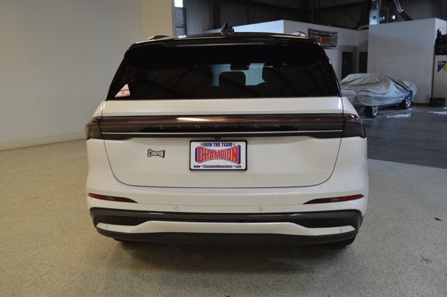 2024 Lincoln Nautilus Reserve