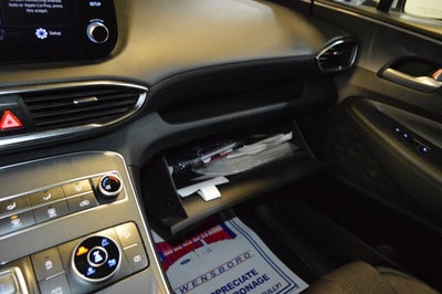 2022 Hyundai Santa Fe SE